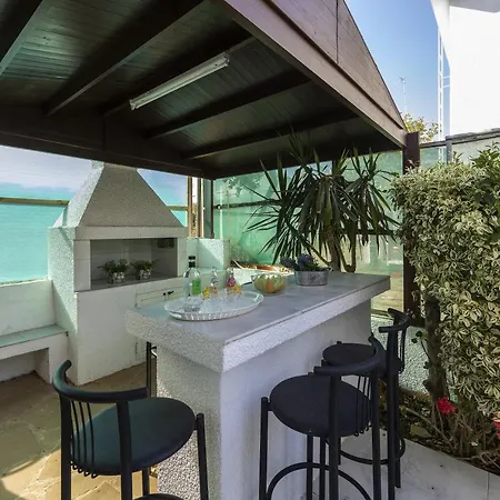 Lemon Tree Villa *