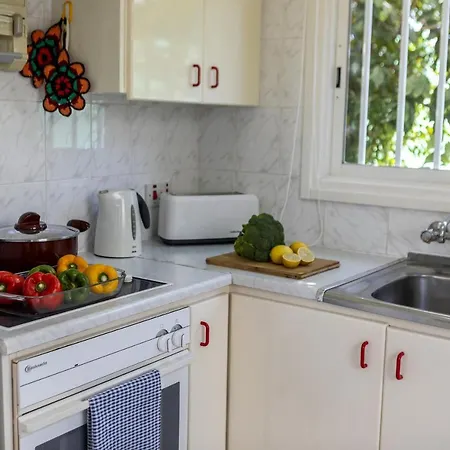 Lemon Tree Villa *