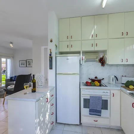 Lemon Tree Villa